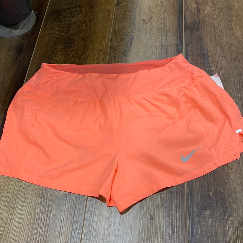 athletic nike shorts